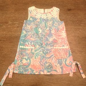 Lilly Pulitzer toddler dress size 2. Like new, worn 2X.